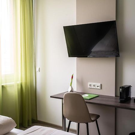 Eee Hotel Graz Pirka Ngoại thất bức ảnh